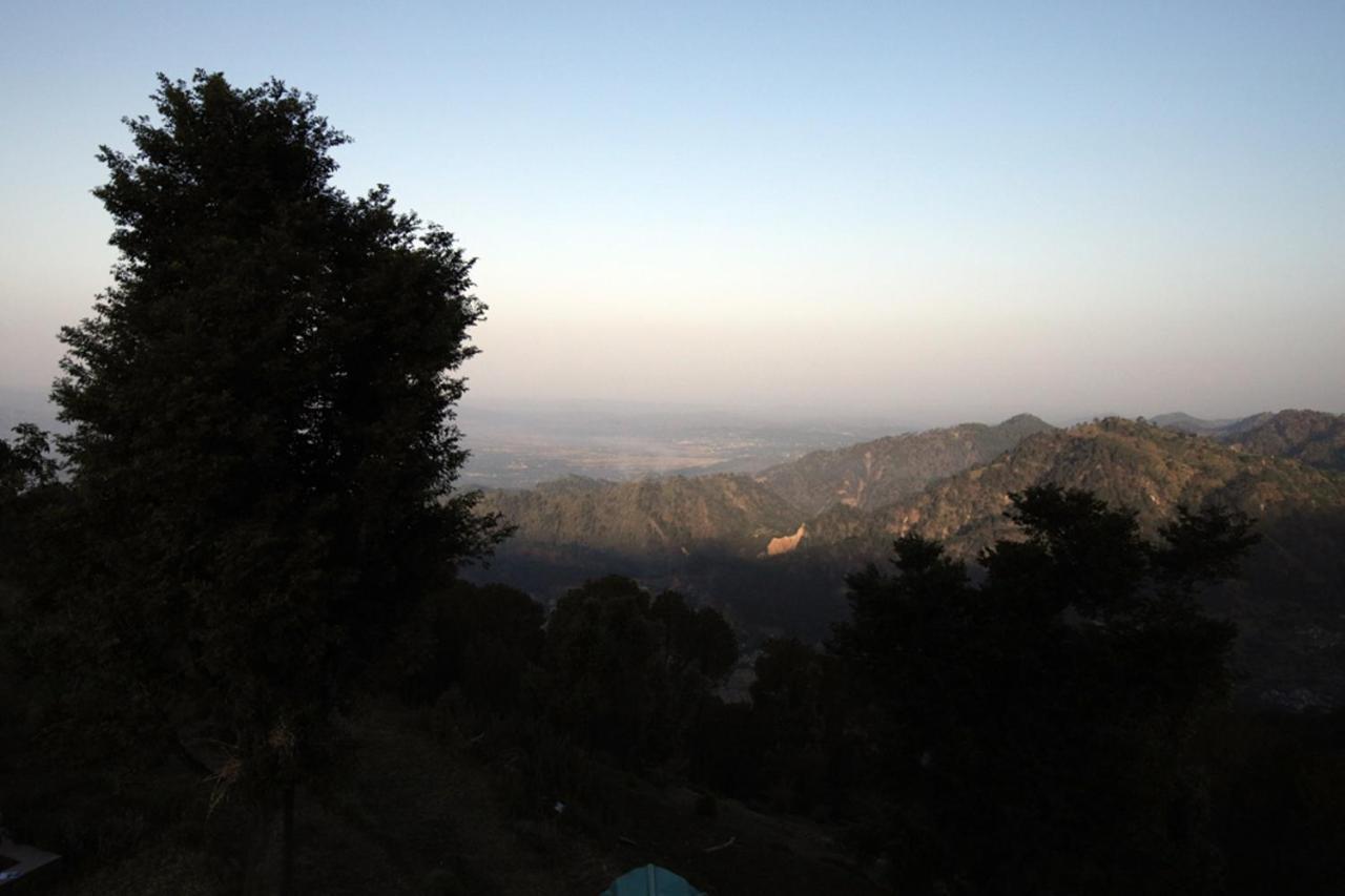 Harmony Blue Mcleodganj Hotel McLeod Ganj Buitenkant foto